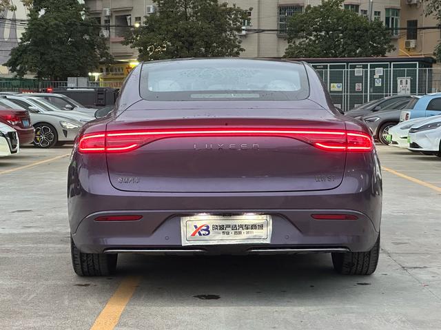 Certificated Pre-Owned Zhijie S7 2024 Ultra Four-wheel Drive Flagship Edition -u22538071