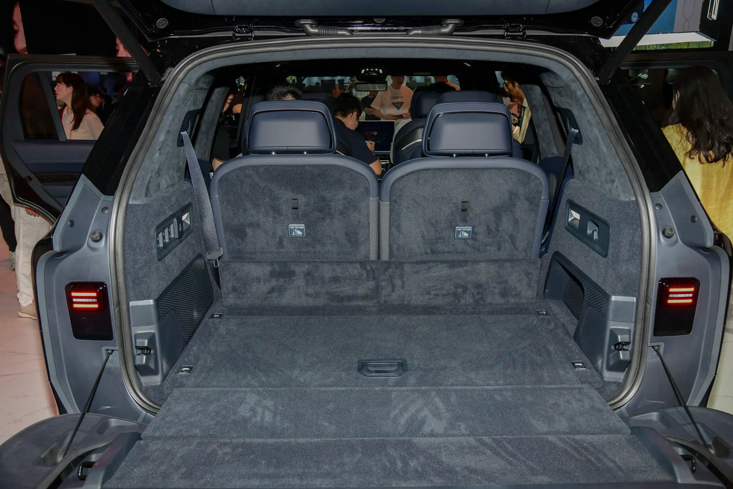 ZEEKR ZEEKR 9X -Hybrid PHEV