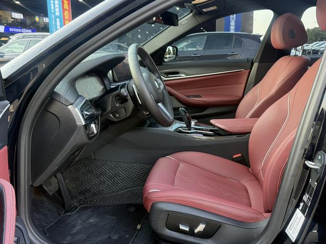 Certificated Pre-Owned BMW 5 Series 2023 530Li Leading Model M Sport Package - u22405828