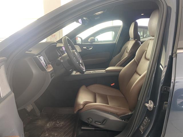 Certificated Pre-Owned Volvo XC60 PHEV 2024 T8 AWD Long Range Inscription Luxury Edition -u22435408