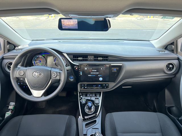 Certificated Pre-Owned Corolla Dual Engine E+ 2019 1.8L Leading Edition -u22456005