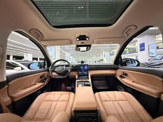 Pre-Owned NIO ES8 2018 Founding Edition