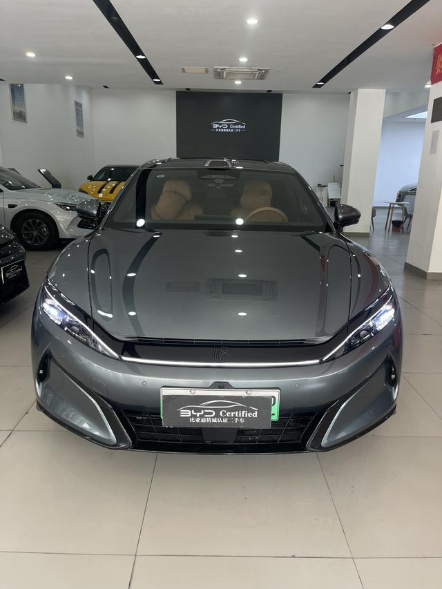 Certificated Pre-Owned BYD Han L DM 2025 DM-p 180KM 4WD Lidar Flagship Edition -u22328800