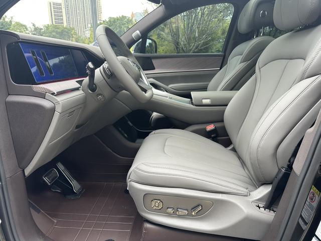 Certificated Pre-Owned Denza N9 DM 2025 Honor Edition -u22035898