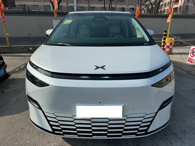 Certificated Pre-Owned XPENG X9 2025 All-Electric 650 Long Range Max -u22584407