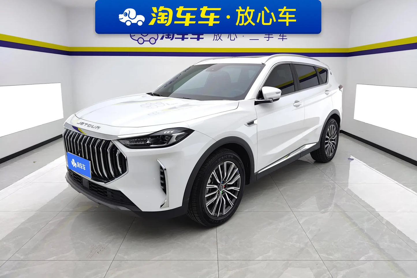 Certificated Pre-Owned Jetour X70 PLUS 2024 Champion Edition 1.5T DCT Champion MAX 7-Seater - u22100518