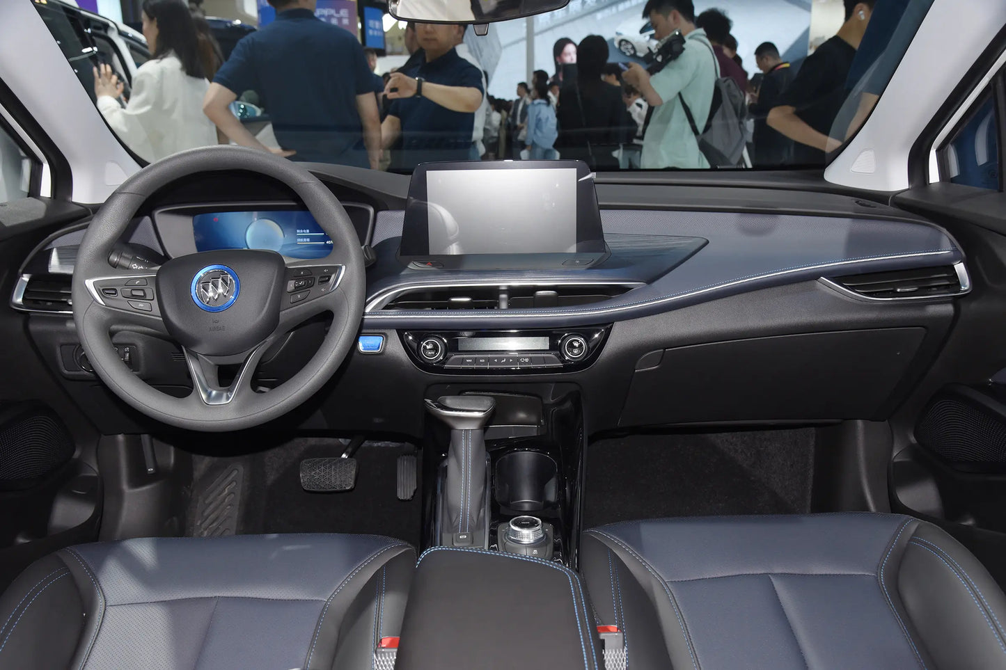 SAIC-GM Buick Velite 6