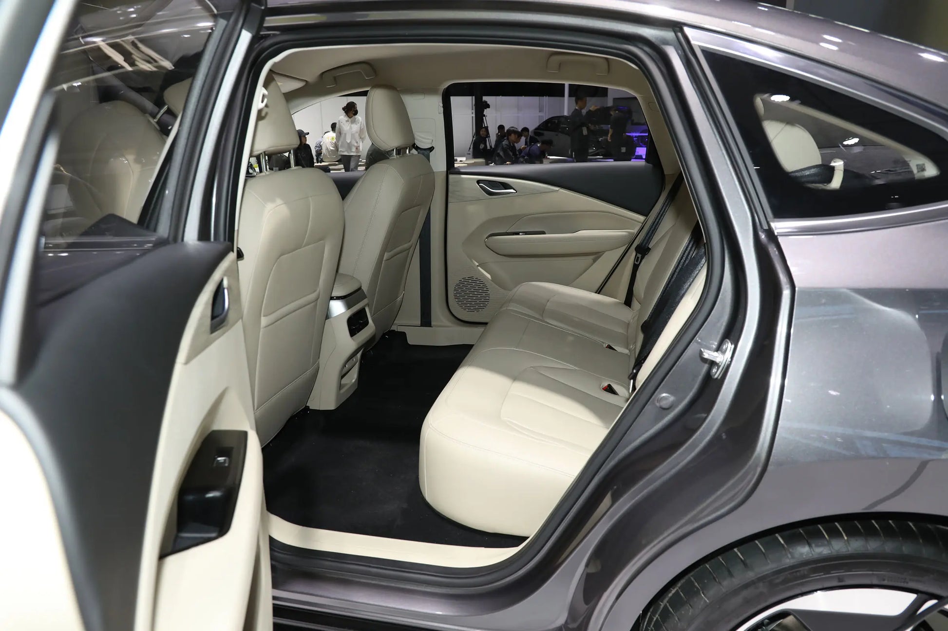 SAIC-GM-Wuling Wuling Starlight -Hybrid PHEV