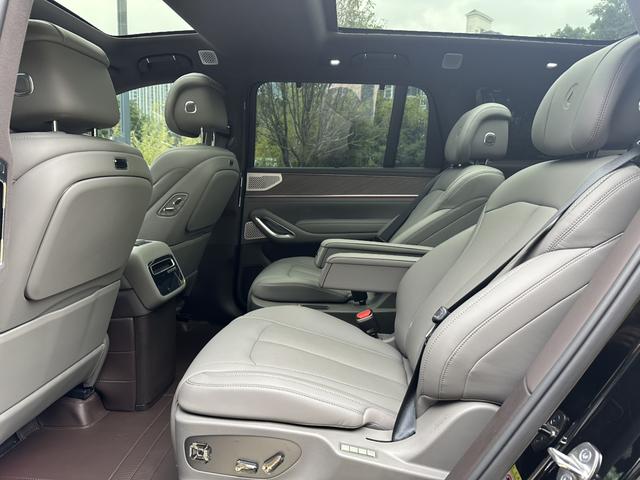 Certificated Pre-Owned Denza N9 DM 2025 Honor Edition -u22035898