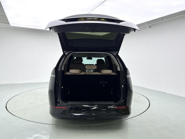 Certificated Pre-Owned XPENG X9 2024 610 Long Range Pro -u22516499