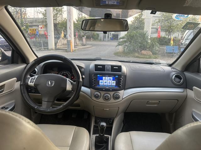 Certificated Pre-Owned Changan Yuexiang V5 2012 1.5L Manual Dream Edition - u21717060