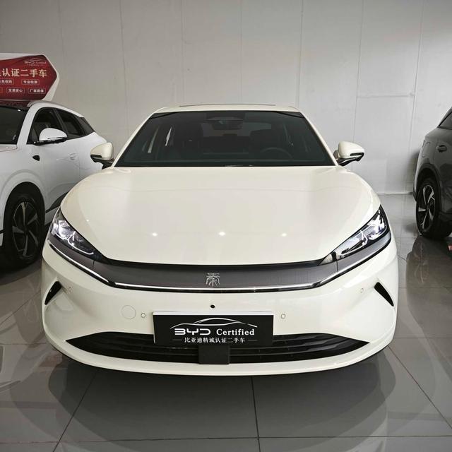 Certificated Pre-Owned BYD Qin L EV 2025 545KM Excellence Edition -u22506544