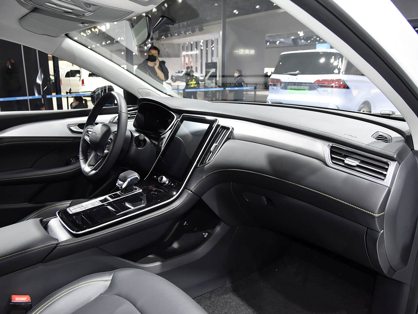 SAIC Motor Roewe i6 MAX EV