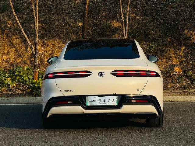 Certificated Pre-Owned Denza Z9 DM 2024 1100 4WD Ultra Edition -u22732288