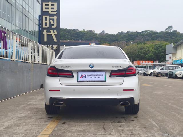 Certificated Pre-Owned BMW 5 Series PHEV 2022 Second Facelift 535Le Luxury Package -u22550743