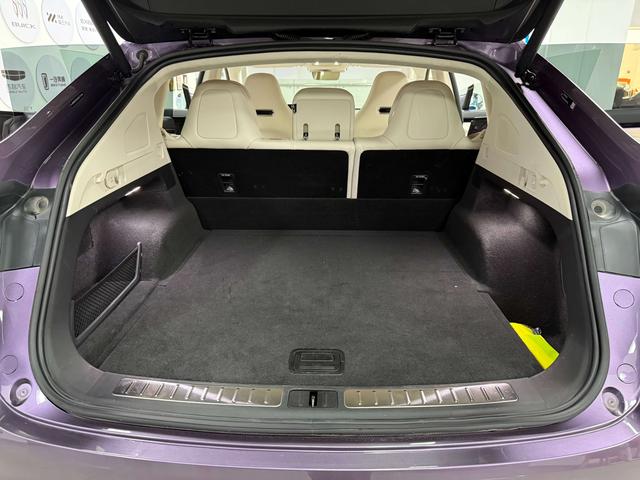 Certificated Pre-Owned Zhijie R7 2024 All-Electric 82kWh Max Rear-Wheel Drive Version -u22090187