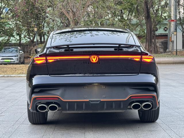 Certificated Pre-Owned Changan UNI-V 2025 Third Generation 2.0T Jinqing Edition - u22116100