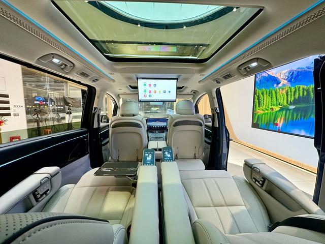 Certificated Pre-Owned GAC Trumpchi Xiangwang M8 2025 Kunlun Ultra First Class