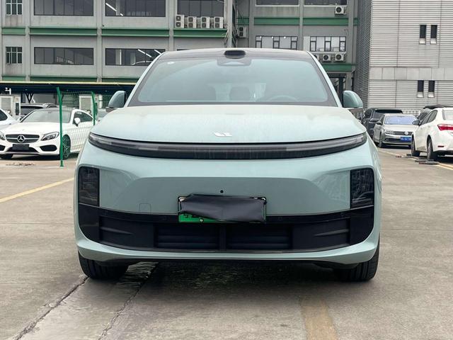 Certificated Pre-Owned Li Auto L6 2025 Max Smart Upgrade Version -u22572083