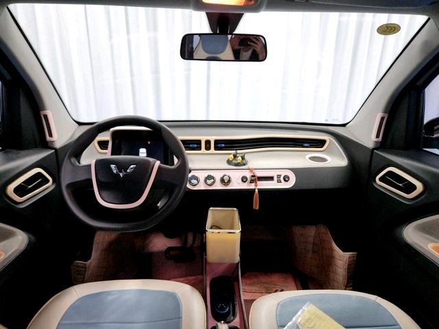 Certificated Pre-Owned SAIC-GM-Wuling Hongguang MINIEV 2020 Yuexiang Edition Lithium Iron Phosphate -u22975144