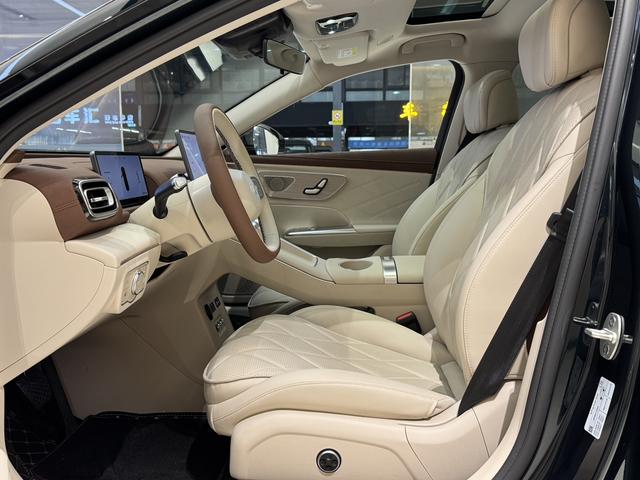 Certificated Pre-Owned Fengyun A9L 2025 4WD High-Energy Peak Edition -u22511467