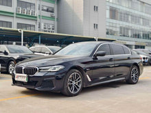 Certificated Pre-Owned BMW 5 Series PHEV 2022 Third Facelift 535Le Pioneer Edition M Sport Package -u22573646