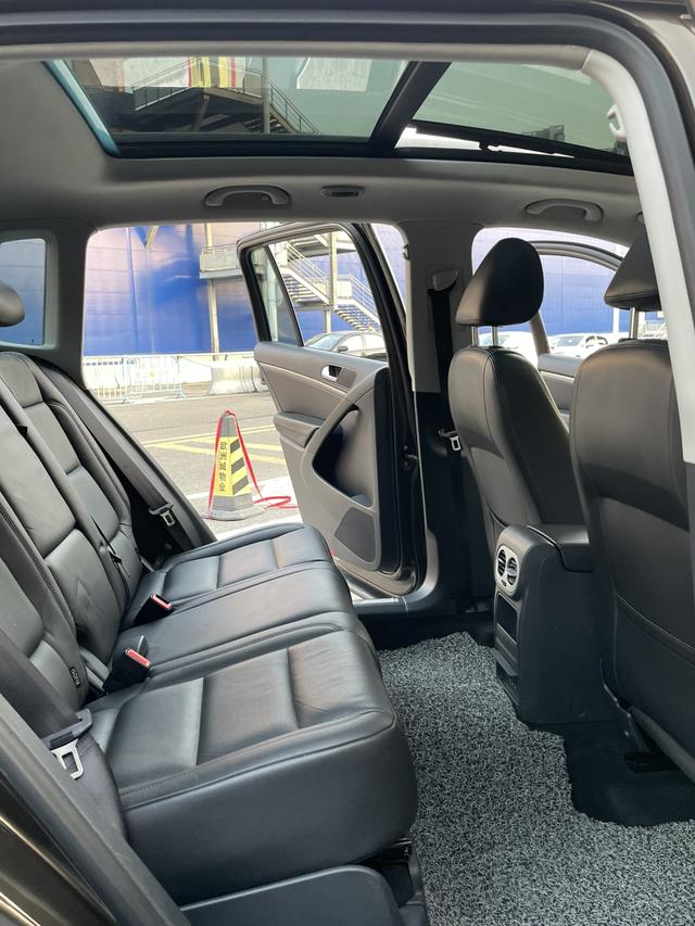 Certificated Pre-Owned Tiguan 2015 1.8TSI Automatic Two-Wheel Drive Luxury Model - u22337393