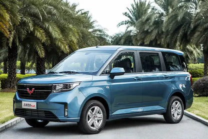 SAIC-GM-Wuling Hongguang PLUS