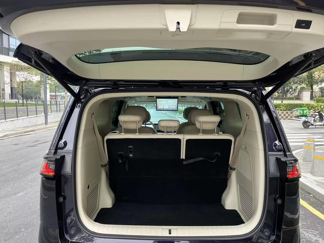 Certificated Pre-Owned VOYAH Dreamer PHEV 2024 Ultra-Long Range Flagship Edition -u22635102