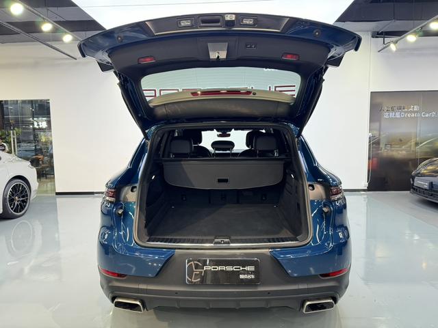 Certificated Pre-Owned Porsche Cayenne 2024 Cayenne 3.0T - u21639973