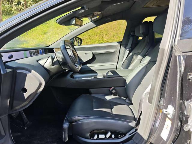 Pre - Owned Avita 12 2025 Ultra Rear - Wheel Drive Extended - Range Edition