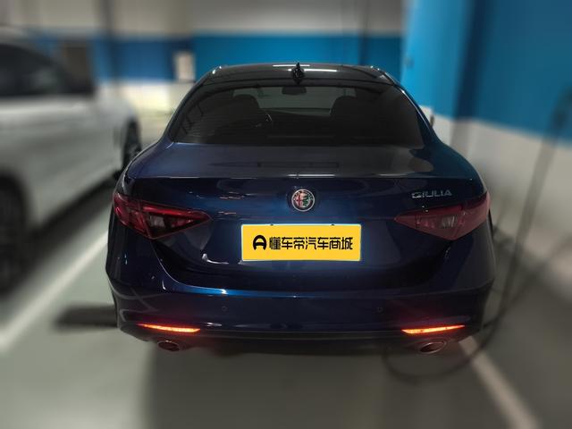 Certificated Pre-Owned Giulia Juliet 2021 2.0T 280HP Luxury Edition - u22763314