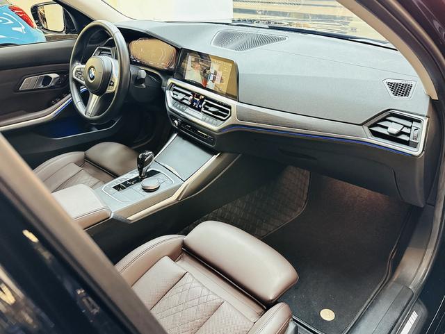 Certificated Pre-Owned BMW 3 Series 2022 Refreshed 330i M Sport Night Edition Package - u22438193