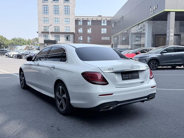 Certificated Pre-Owned Mercedes-Benz E-Class 2017 E 200 L Sport 4MATIC - u22673154