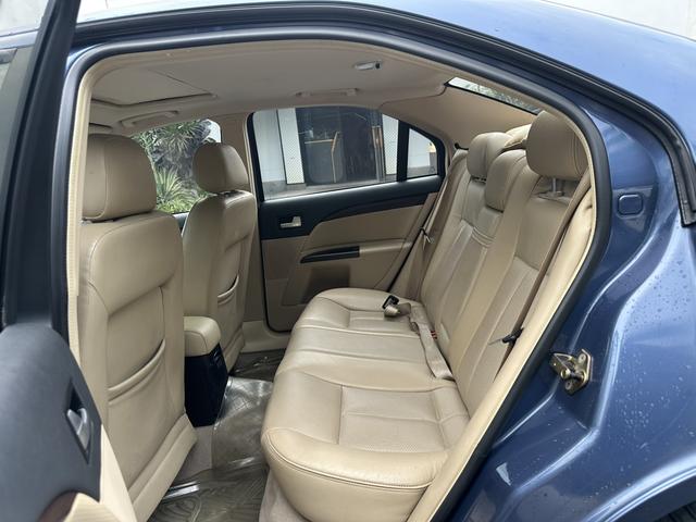 Certificated Pre-Owned Ford Mondeo 2005 2.0L Elite Edition - u21717319