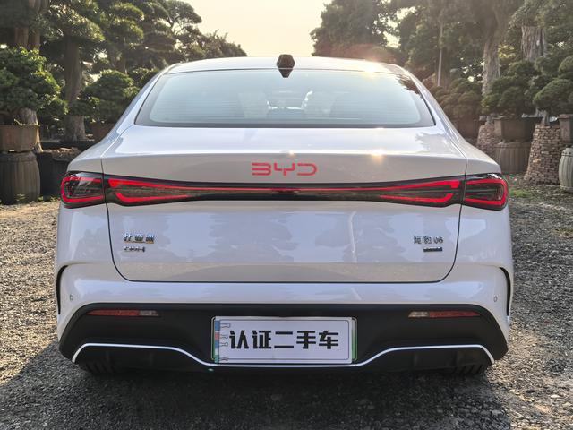 Certificated Pre-Owned BYD Seal 06DM 2025 Intelligent Driving Version DM-i 120KM Premium Edition -u22440609