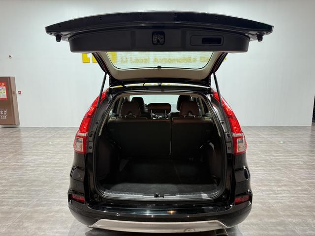 Certificated Pre-Owned Dongfeng Honda CR-V 2016 2.0L Two-Wheel Drive Classic Edition -u22043071