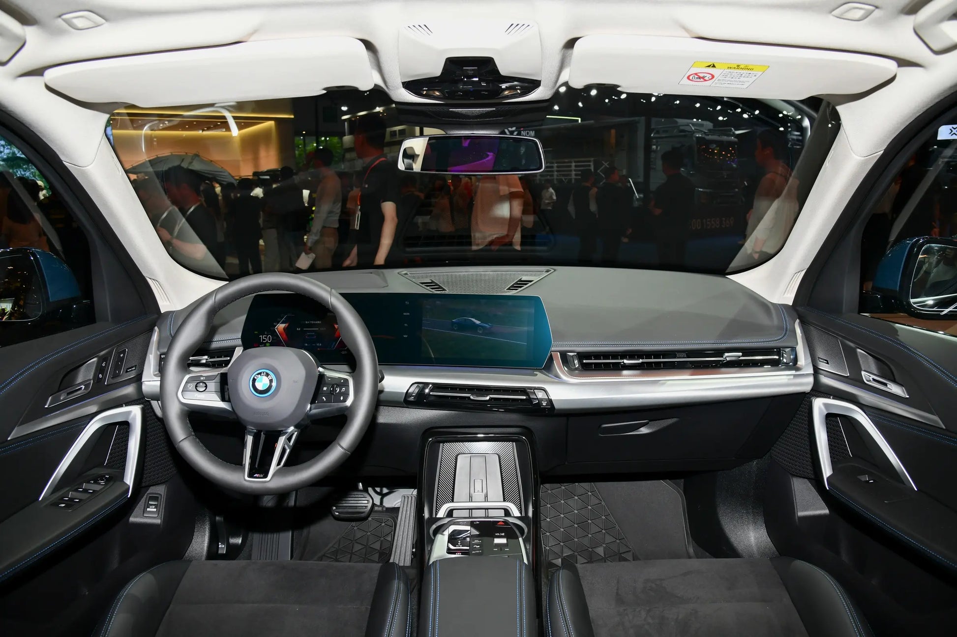 BMW Brilliance iX1