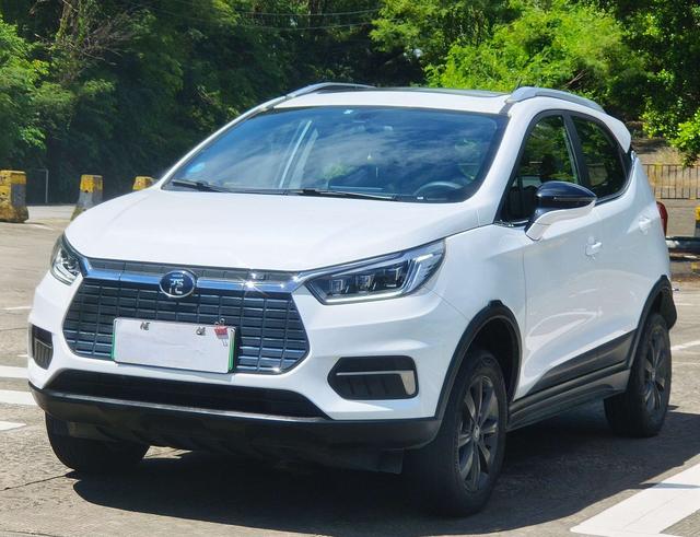 Certificated Pre-Owned BYD Yuan EV 2019 EV360 Intelligent Connected Delightful Elegant Model