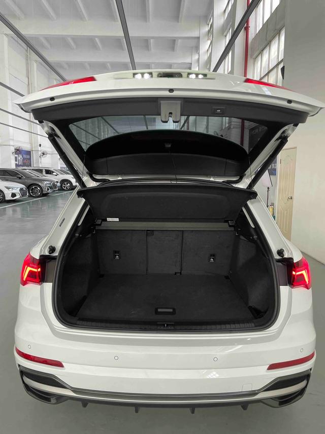 Certificated Pre-Owned Audi Q3 2022 35 TFSI Progressive Dynamic Edition - u22231864