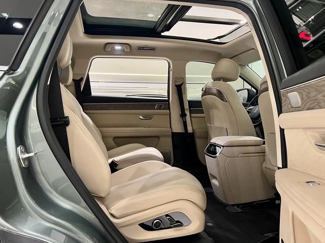 Pre - Owned 2022 AITO M7 Two - Wheel Drive Comfort Edition