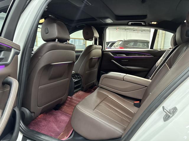 Certificated Pre-Owned BMW 5 Series PHEV 2022 535Le M Sport Package