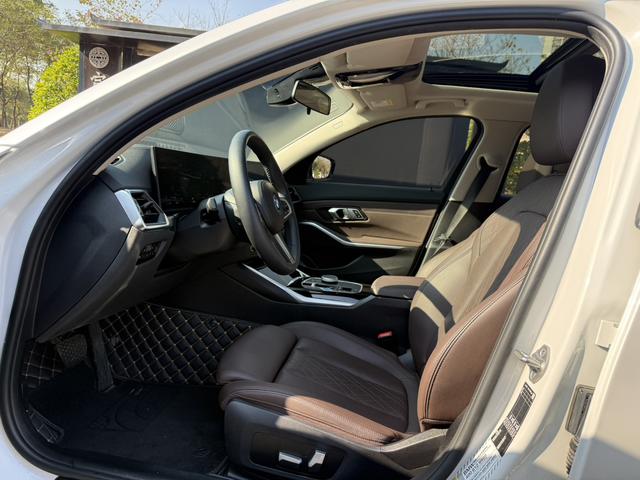 Certificated Pre-Owned BMW i3 2022 eDrive35L -u22562257