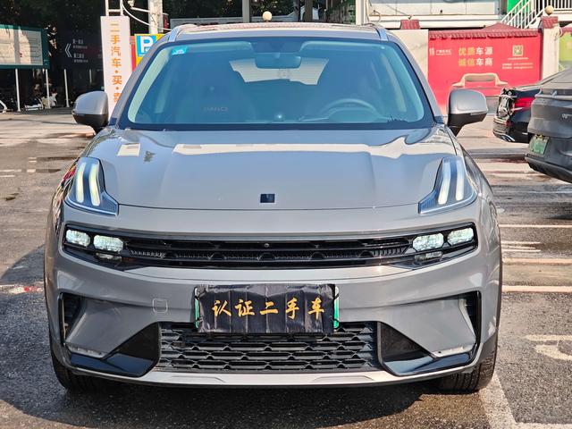 Certificated Pre-Owned Lynk & Co 06 EM-P 2020 Plus