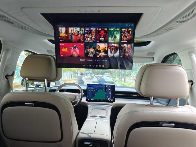 Certificated Pre-Owned XPENG X9 2025 All-Electric 740 Ultra-Long Range Max -u22483375