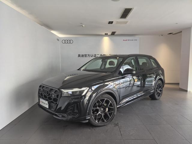 Certificated Pre-Owned Audi Q7 2024 45 TFSI Quattro S Line Black Warrior Edition - u22275538