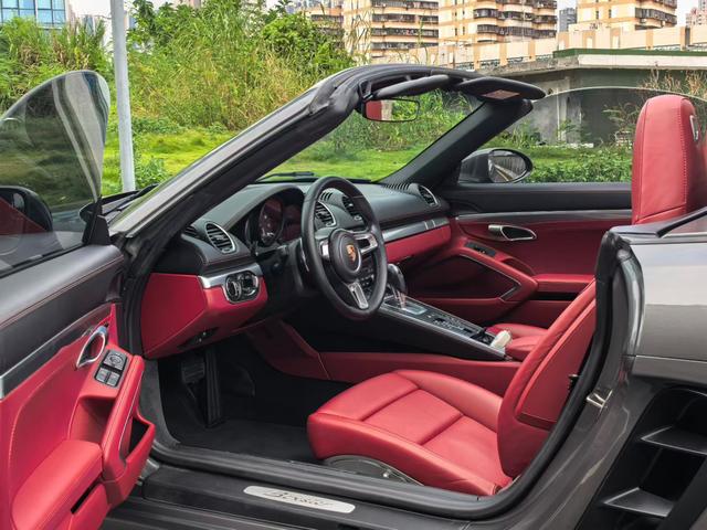 Certificated Pre-Owned Porsche 718 2018 Boxster 2.0T - u22750686