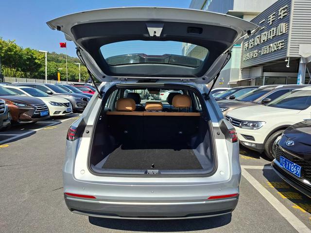 Certificated Pre-Owned Geely Galaxy Starship 7 EM-i 2025 Edition 120KM Sailing Plus Version -u21781932