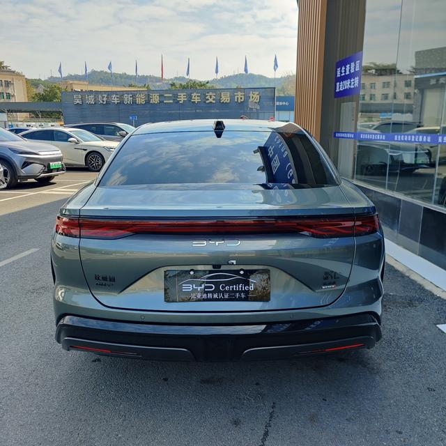 Certificated Pre-Owned BYD Han L DM 2025 DM-p 180KM 4WD Lidar Flagship Edition -u22738896