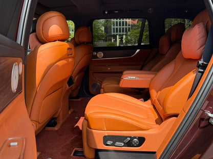 Certificated Pre-Owned Wenjie M9 2025 Extended-Range Ultra Six-Seater Edition -u22016059